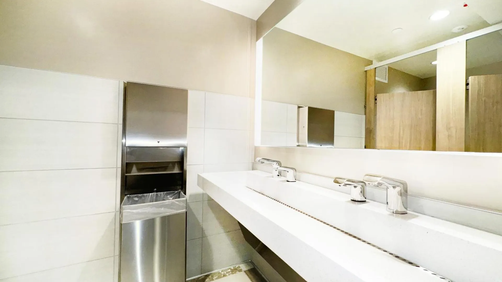 아파트 Stunning Ocean View 1Br Condo - Free Parking! 호놀룰루 미국